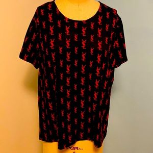 Faux Yves Saint Laurent tee
